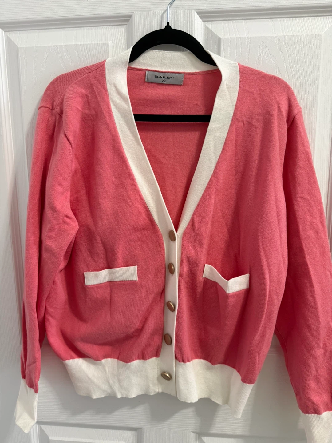 *New* Brian Bailey Cardigan - Pink and White - Size L