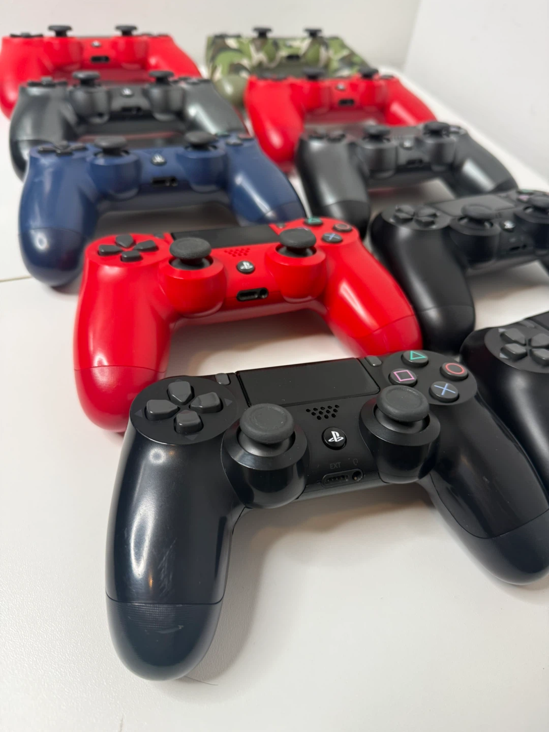 PlayStation DualShock 4 - photo 2