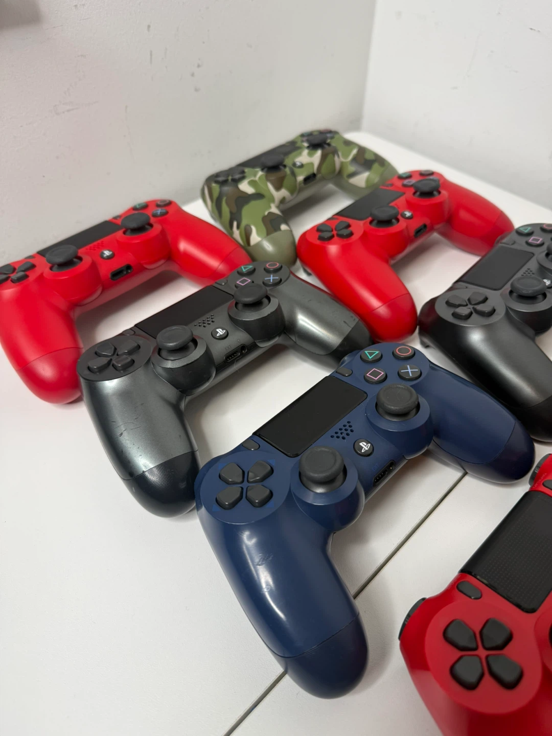 PlayStation DualShock 4 - photo 3