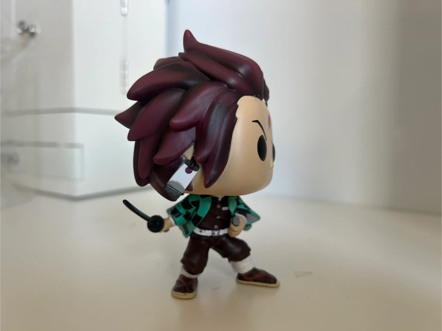 Funko Pop! Demon Slayer Tanjiro Kamado #867 Vinyl Figure - photo 3