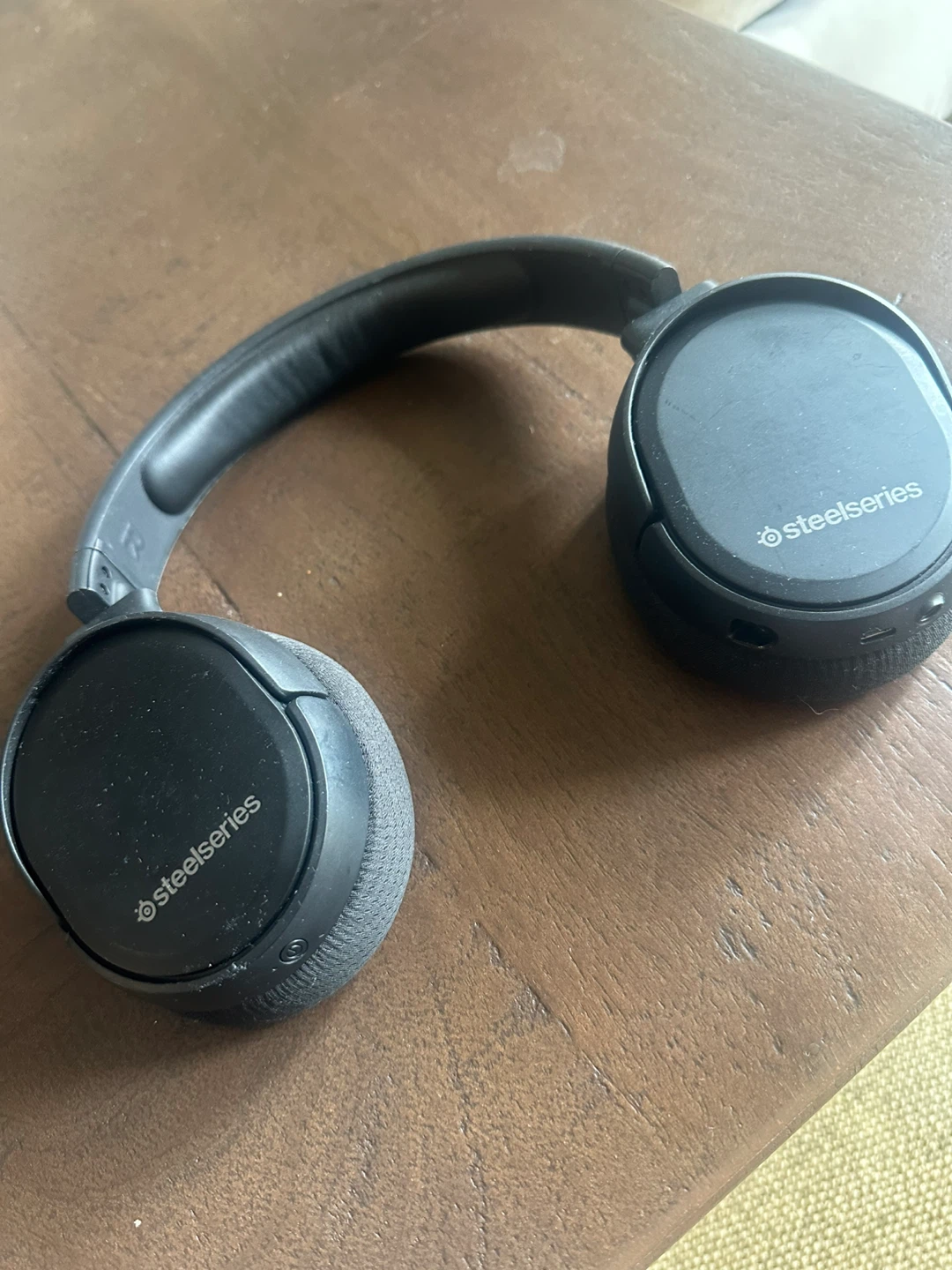 SteelSeries Arctis 1 Wireless Gaming Headset