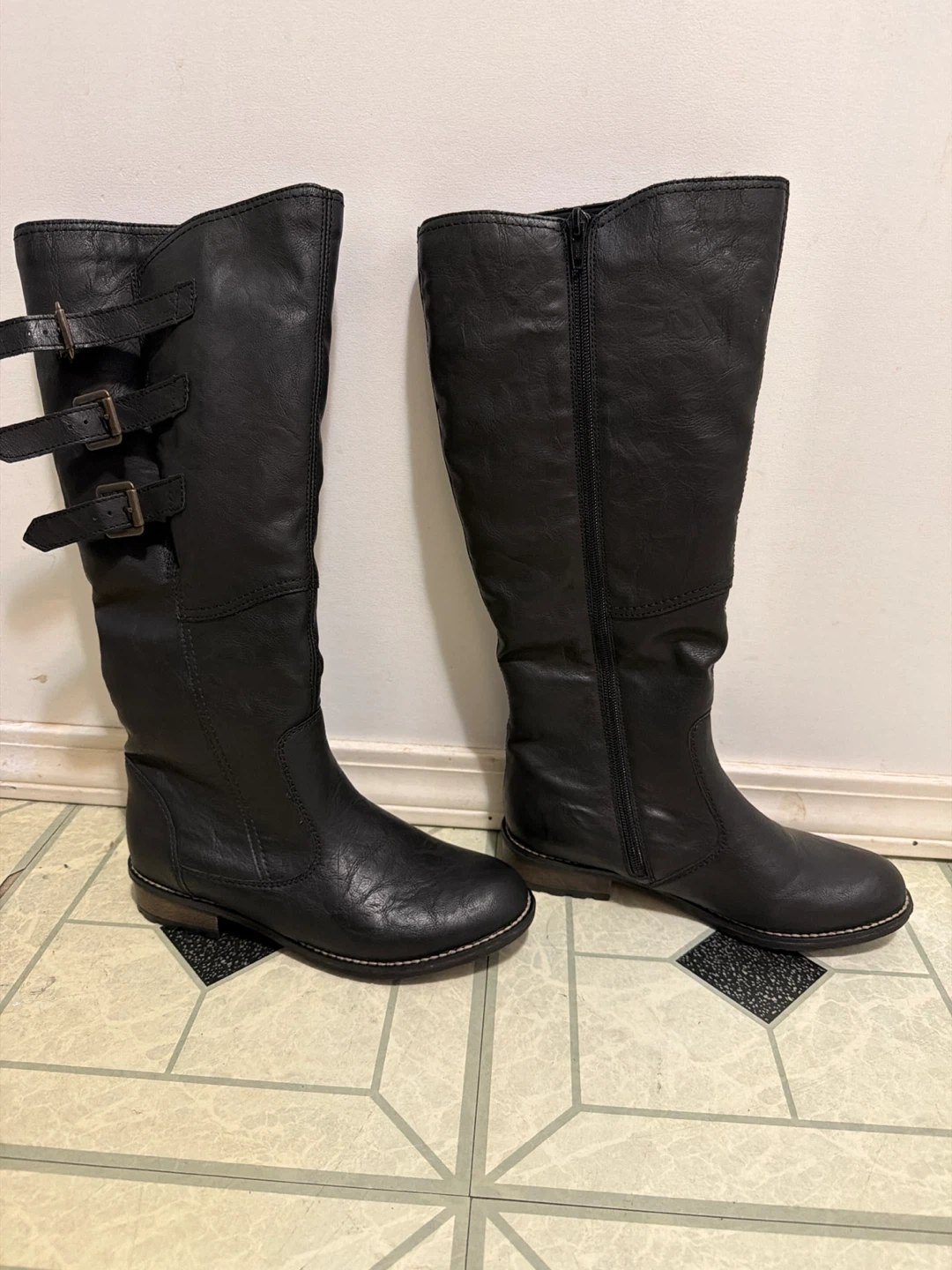 Remonte R3370-01 Black Leather Knee-High Boots