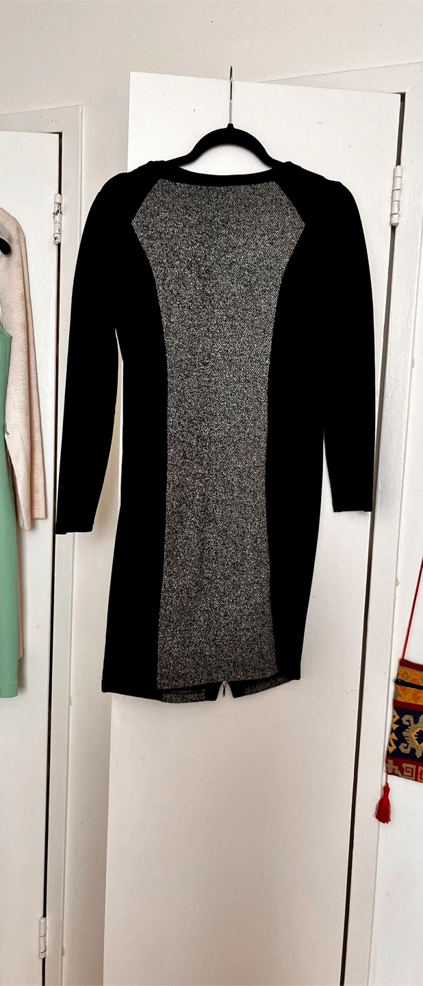 Tribal Black & Grey Zipper Dress Size 2 - photo 3