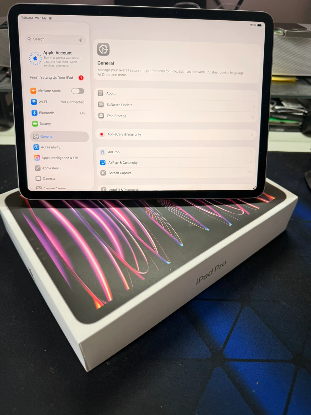 iPad Pro 11-inch (M2) 256GB w/ AppleCare +