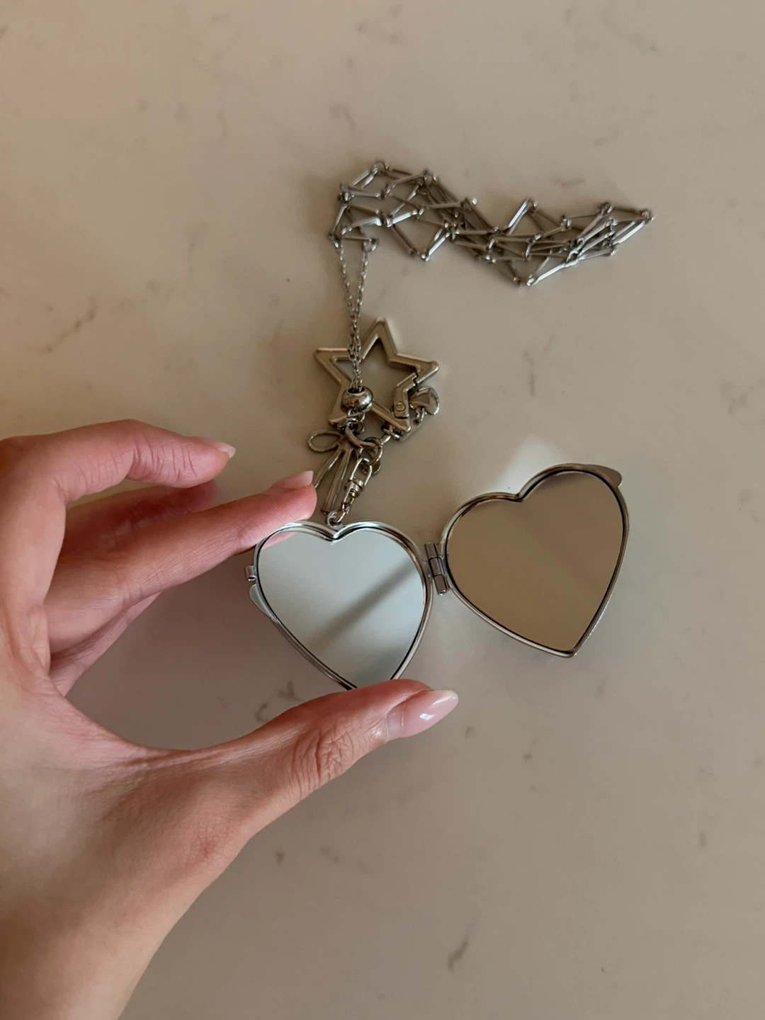 MAC Heart Shaped Locket keychain - photo 2