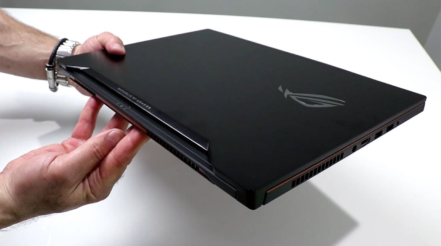 ASUS ROG Zephyrus GX501 15.6" Gaming Laptop - photo 2