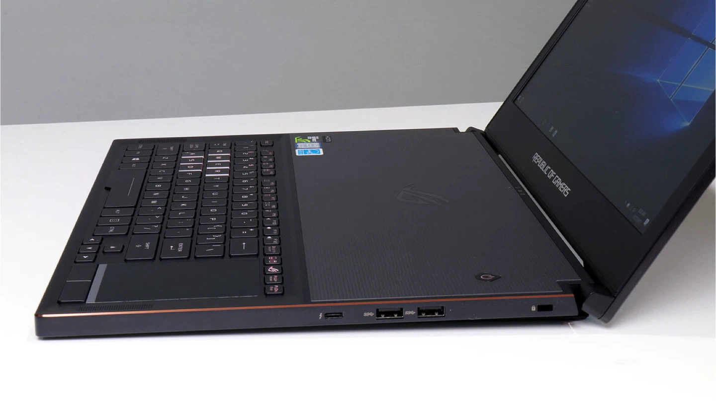 ASUS ROG Zephyrus GX501 15.6" Gaming Laptop - photo 4