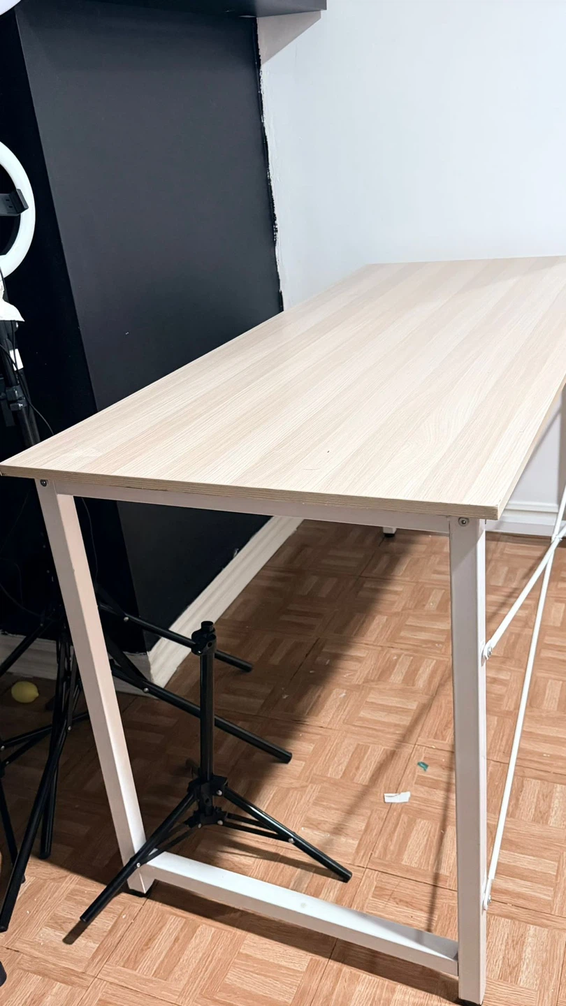 Light Wood Grain Desk with White Frame - photo 2