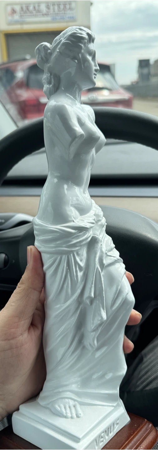 White Venus Statue Figurine - photo 2