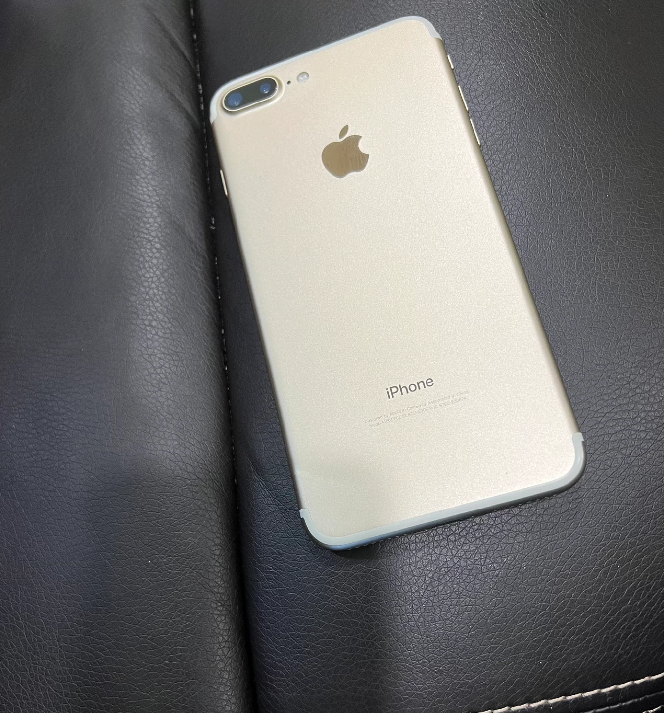 Apple iPhone 7 Plus 32Gb Unlocked Excellent Condition - photo 2