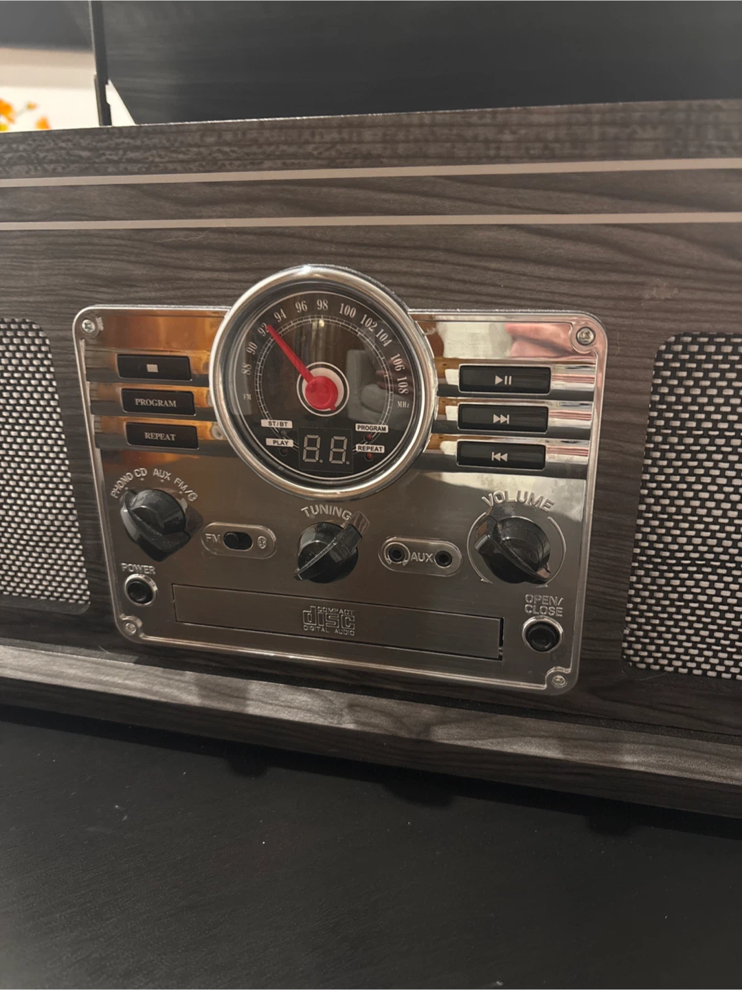 Victrola 3-Speed Record Player with CD and Radio - photo 2