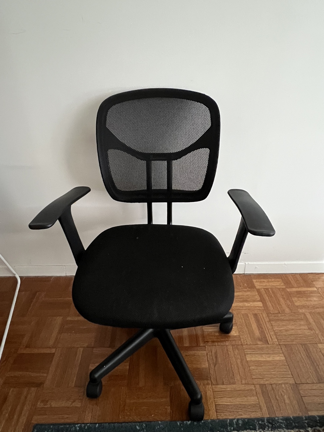 Black Mesh Back Office Chair