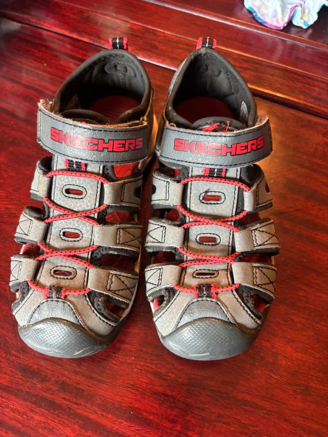Skechers Kids Sandals Size 1 Grey Red