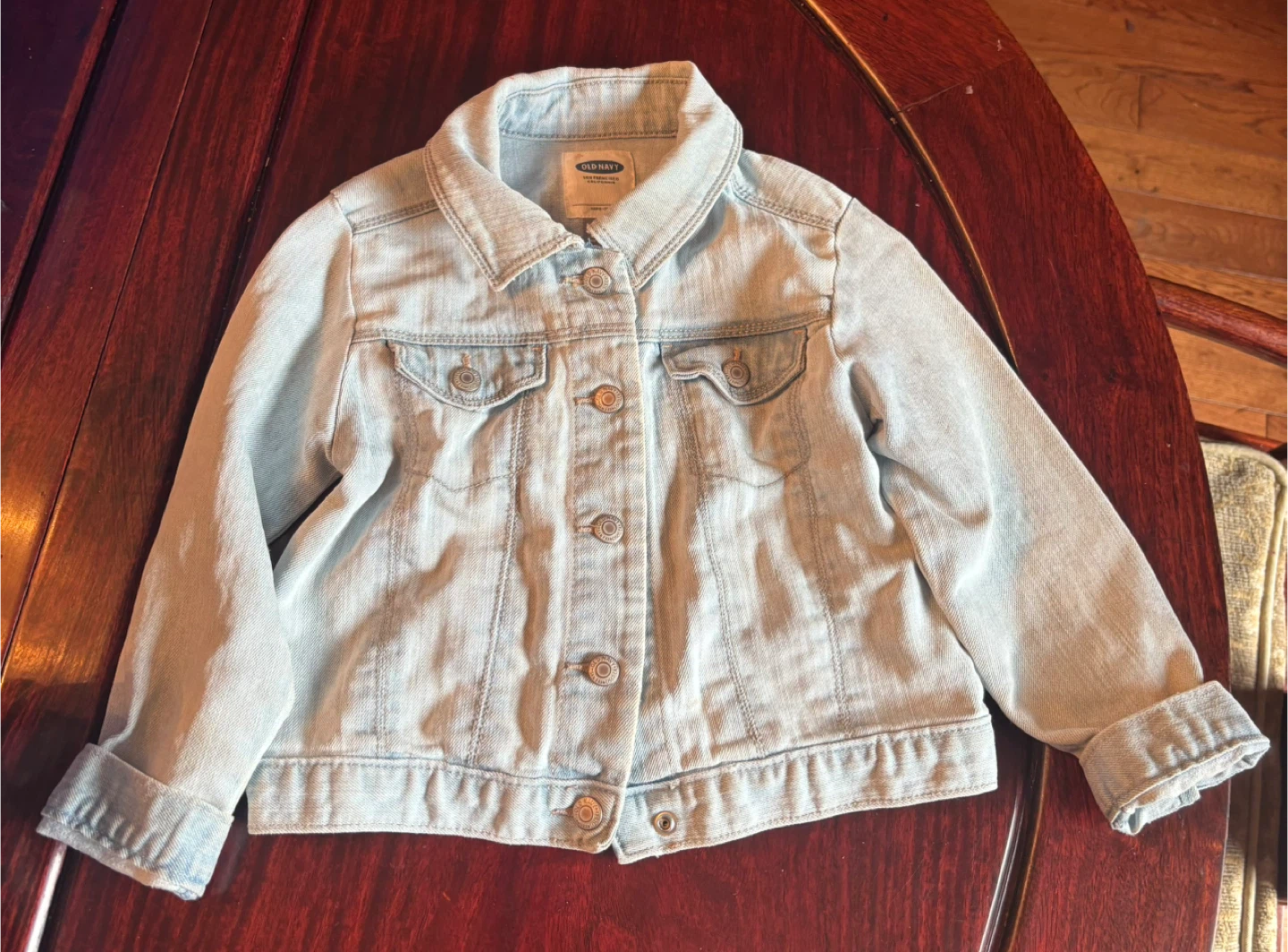 Old Navy Kids Light Wash Denim Jacket Size 3T