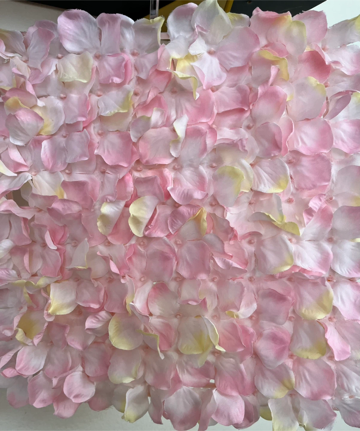 12 paneles rosa  usados,para decorar paredes o arte.