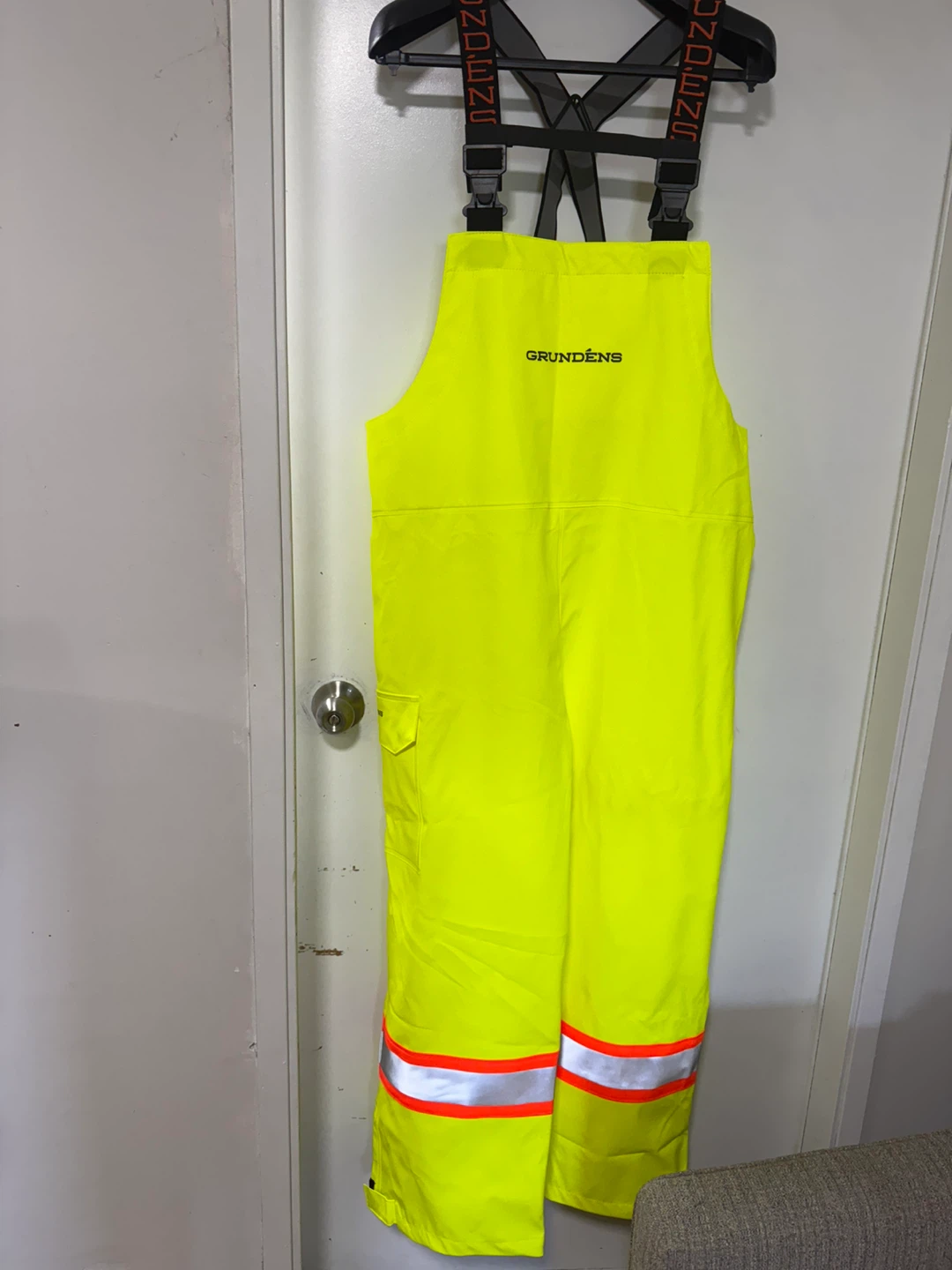 Rain gear brand new