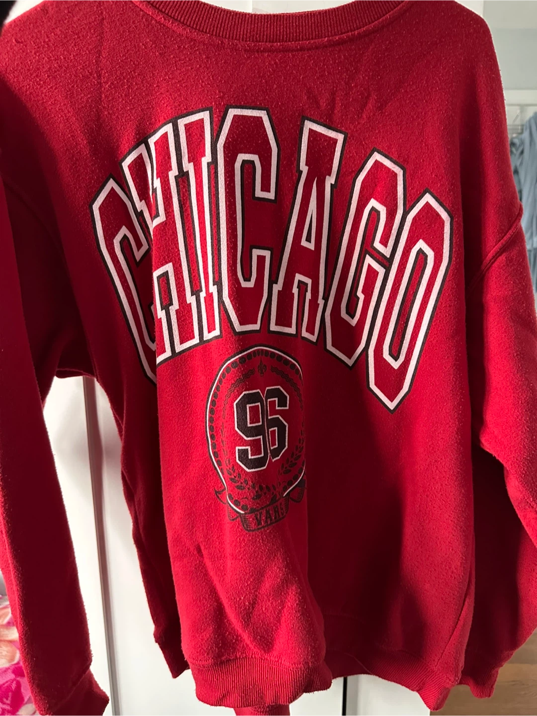 Red Chicago 96 Varsity Sweatshirt (S)