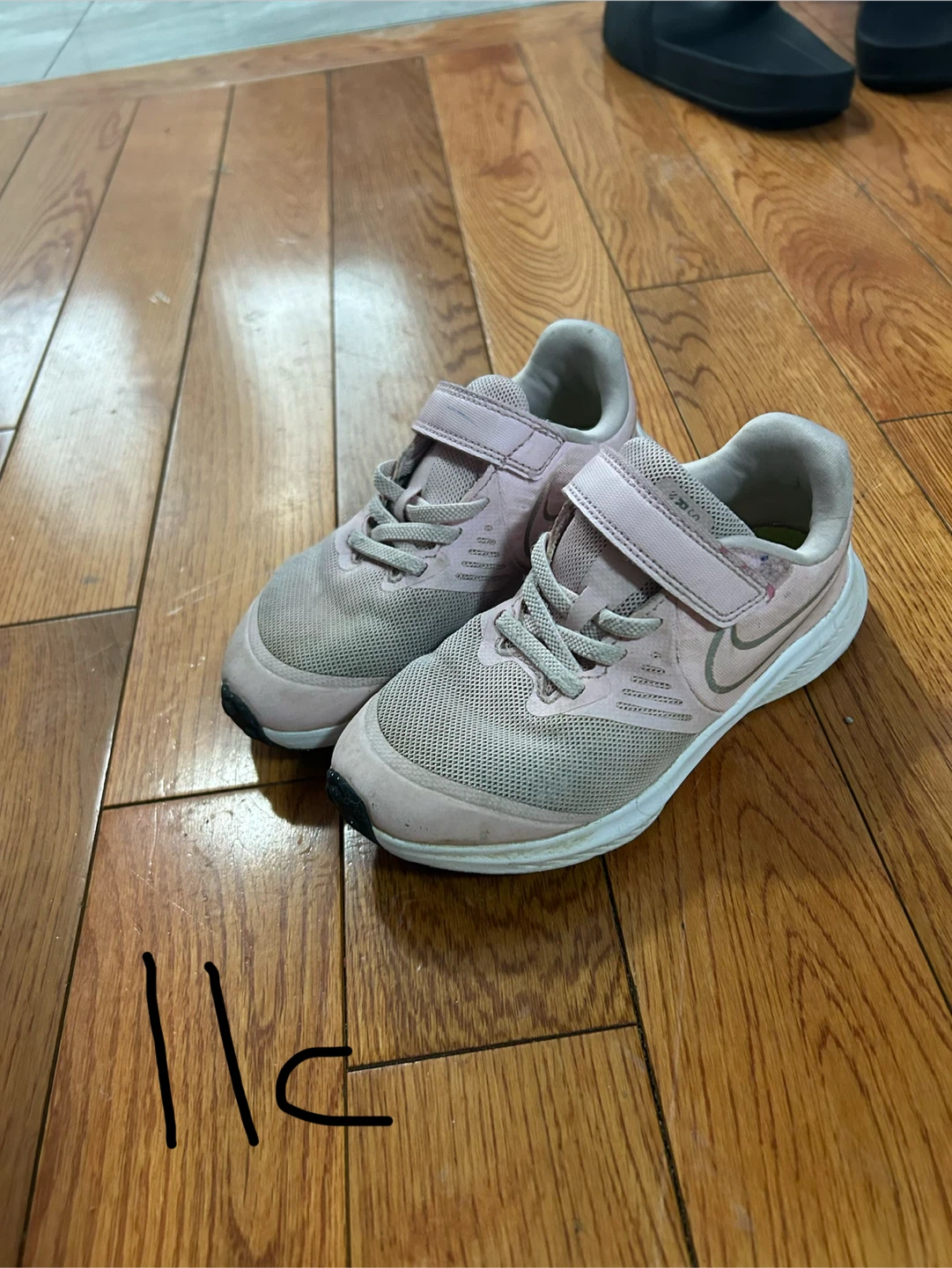 Girls Boots, runners, sandals - photo 5
