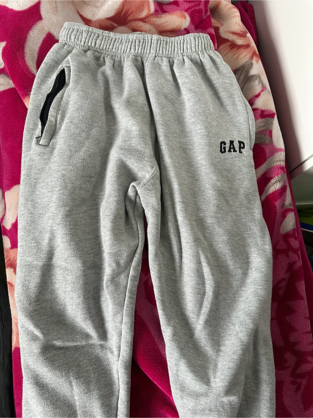 GAP Grey Sweatpants with Zipper Pocket (XS) - photo 3