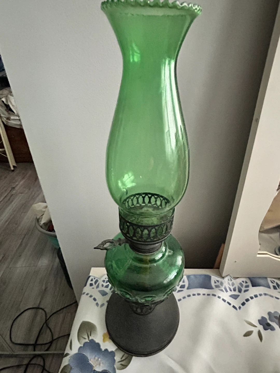 Green Vintage Oil Lamp - photo 2