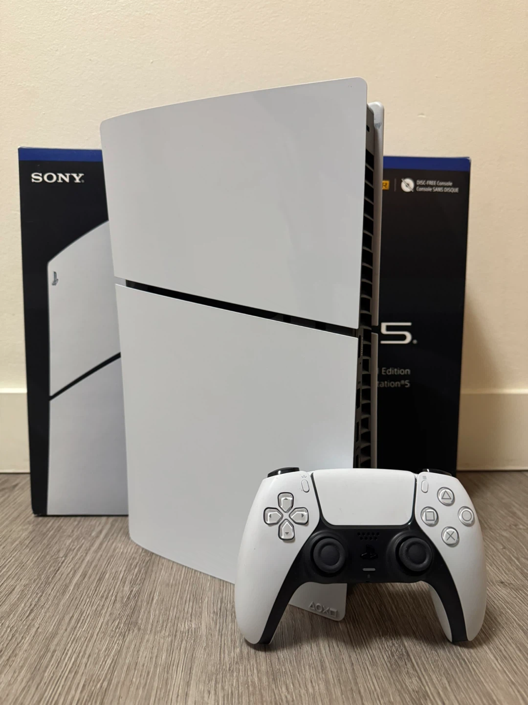 PlayStation 5 Slim Digital - Like New - photo 4