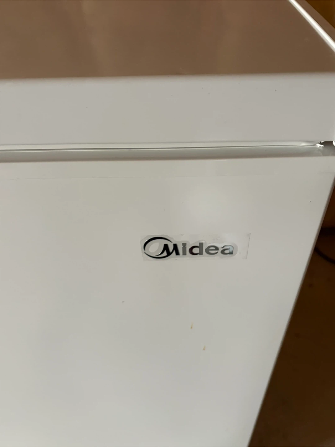 Midea Chest Freezer - photo 2