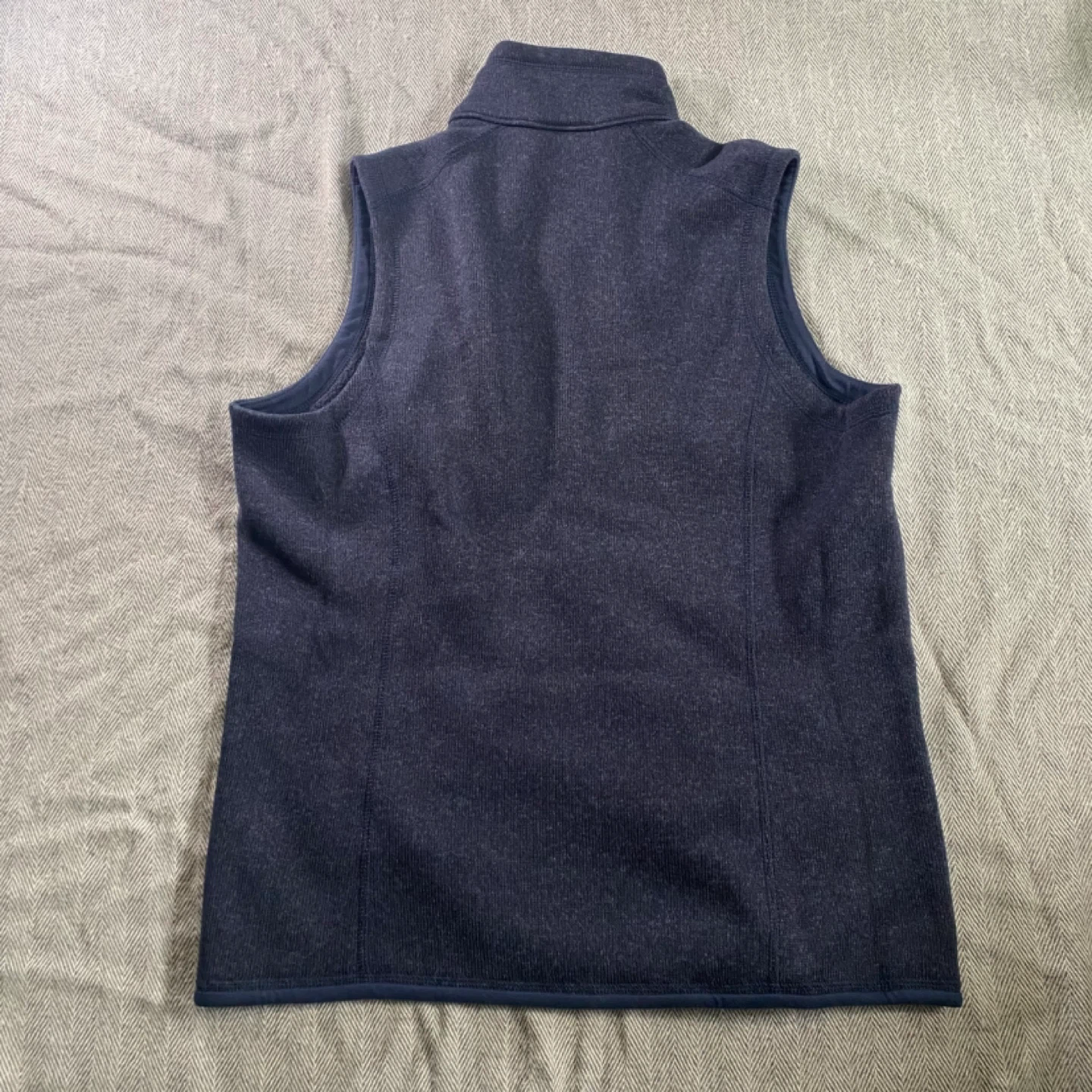 Patagonia Fleece Vest - Size L - photo 4