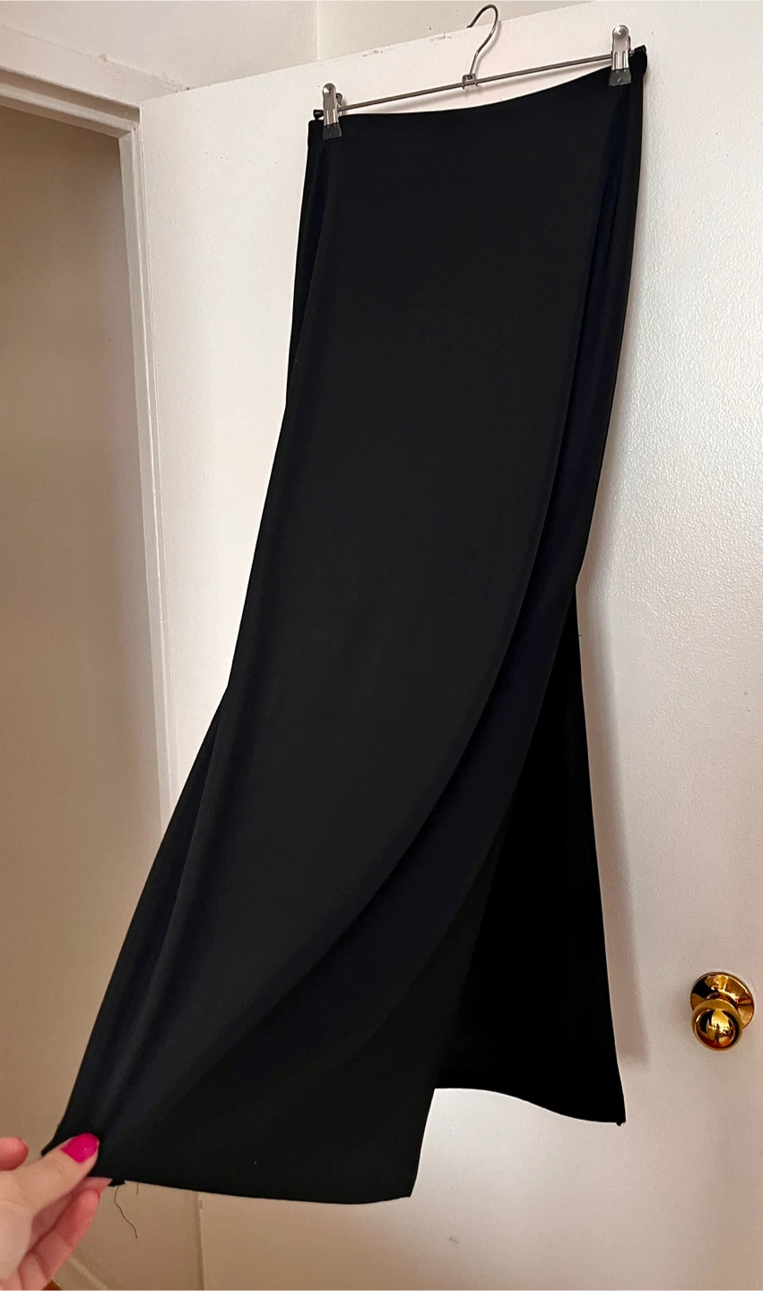 Black Maxi Skirt with 2 sides slit - photo 2
