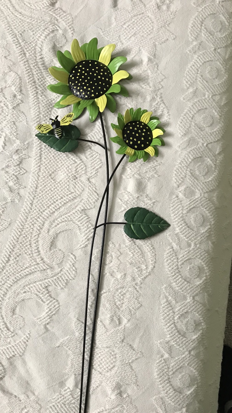Metal Sunflower and Bee Garden Stake