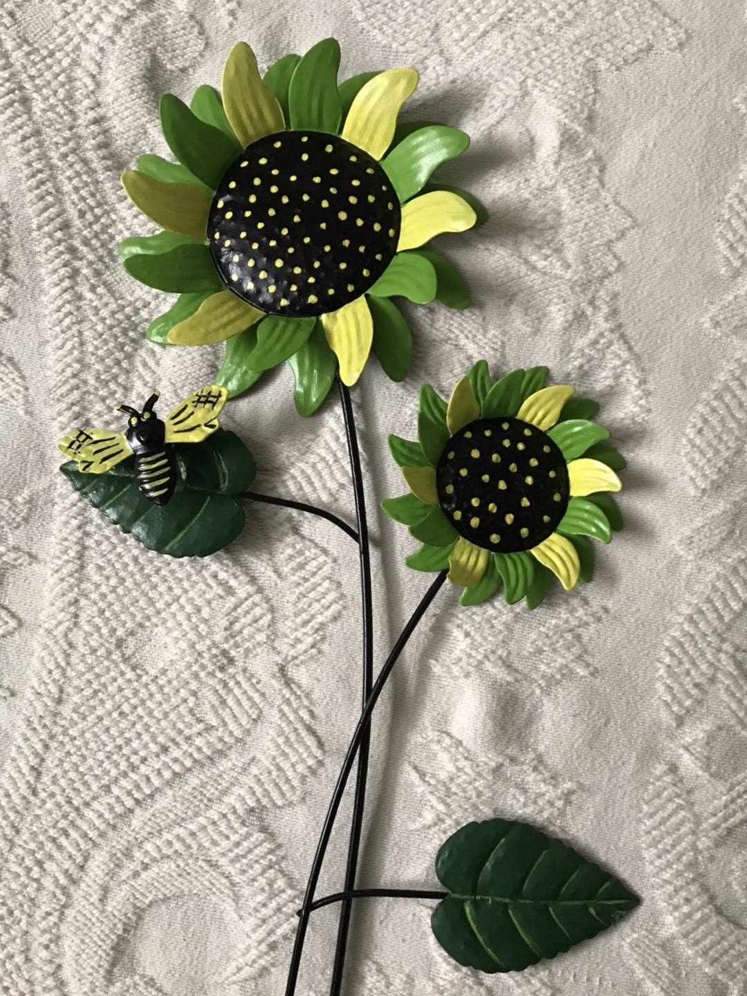 Metal Sunflower and Bee Garden Stake - photo 2