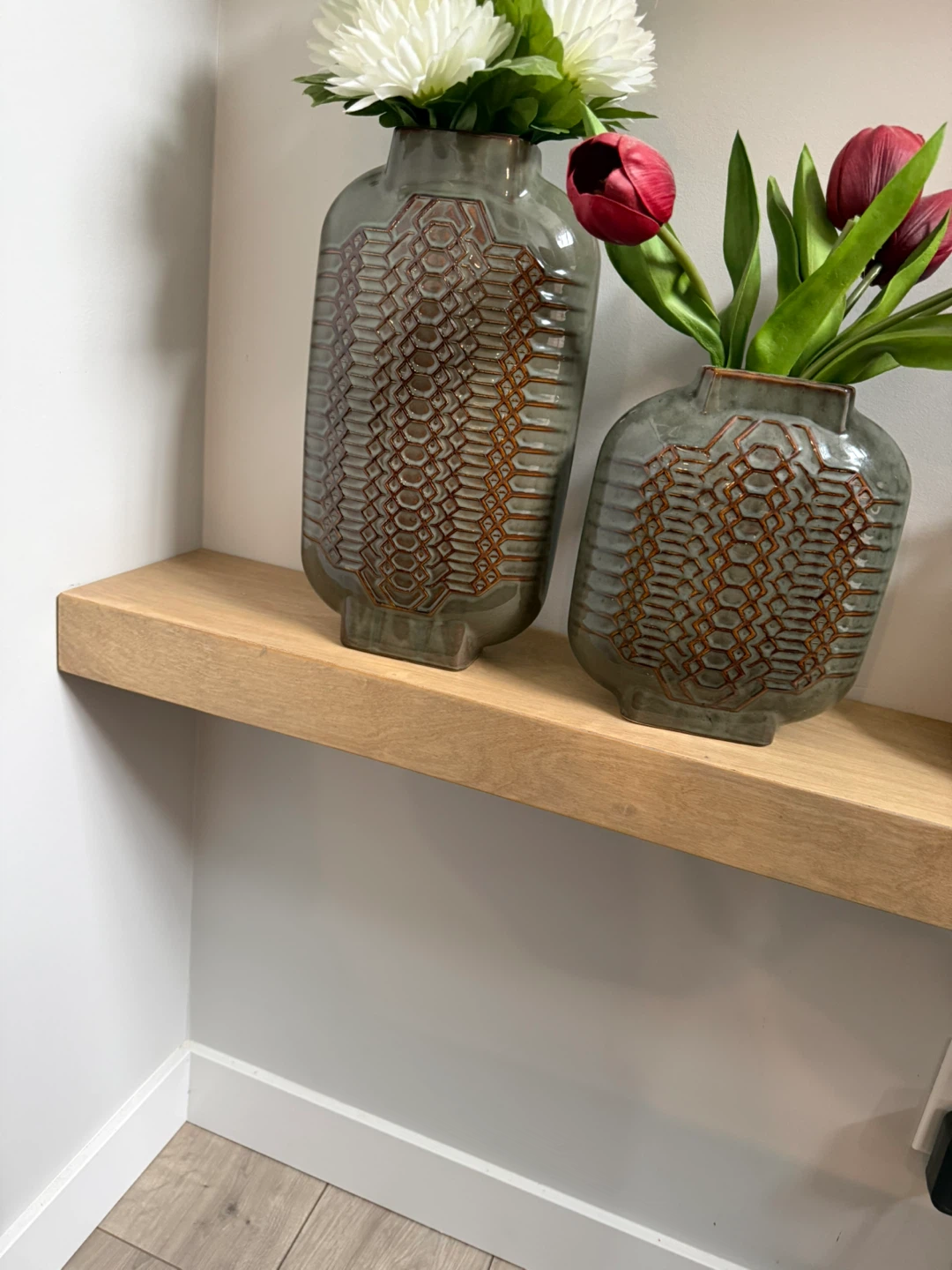 Grey Embossed Geometric Vase - photo 4