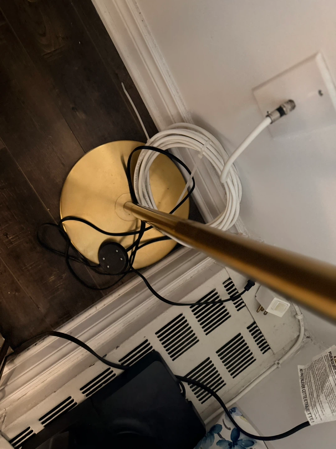 Gold Floor Lamp with 4 Amber Glass Shades - photo 3