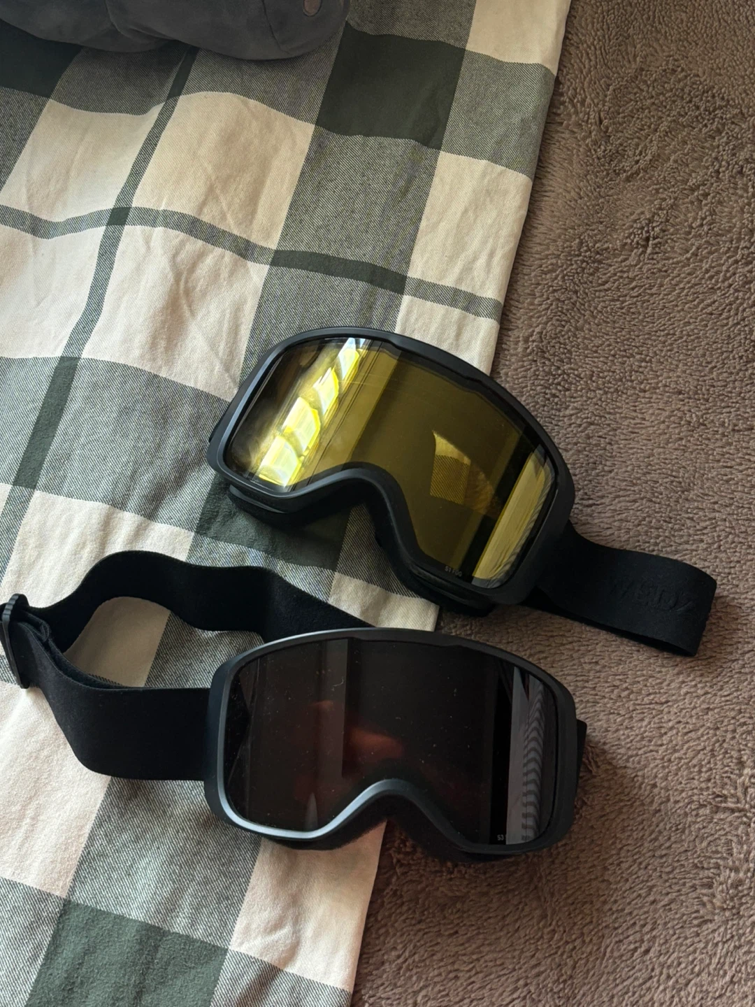 Snowboard/Ski Goggles