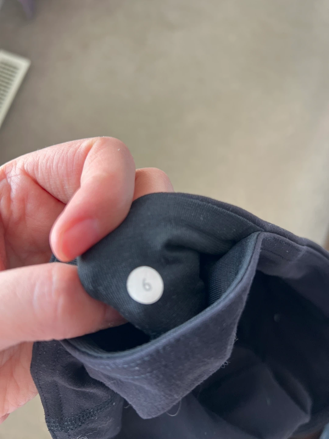 Lululemon Black Leggings Size 6 - photo 3