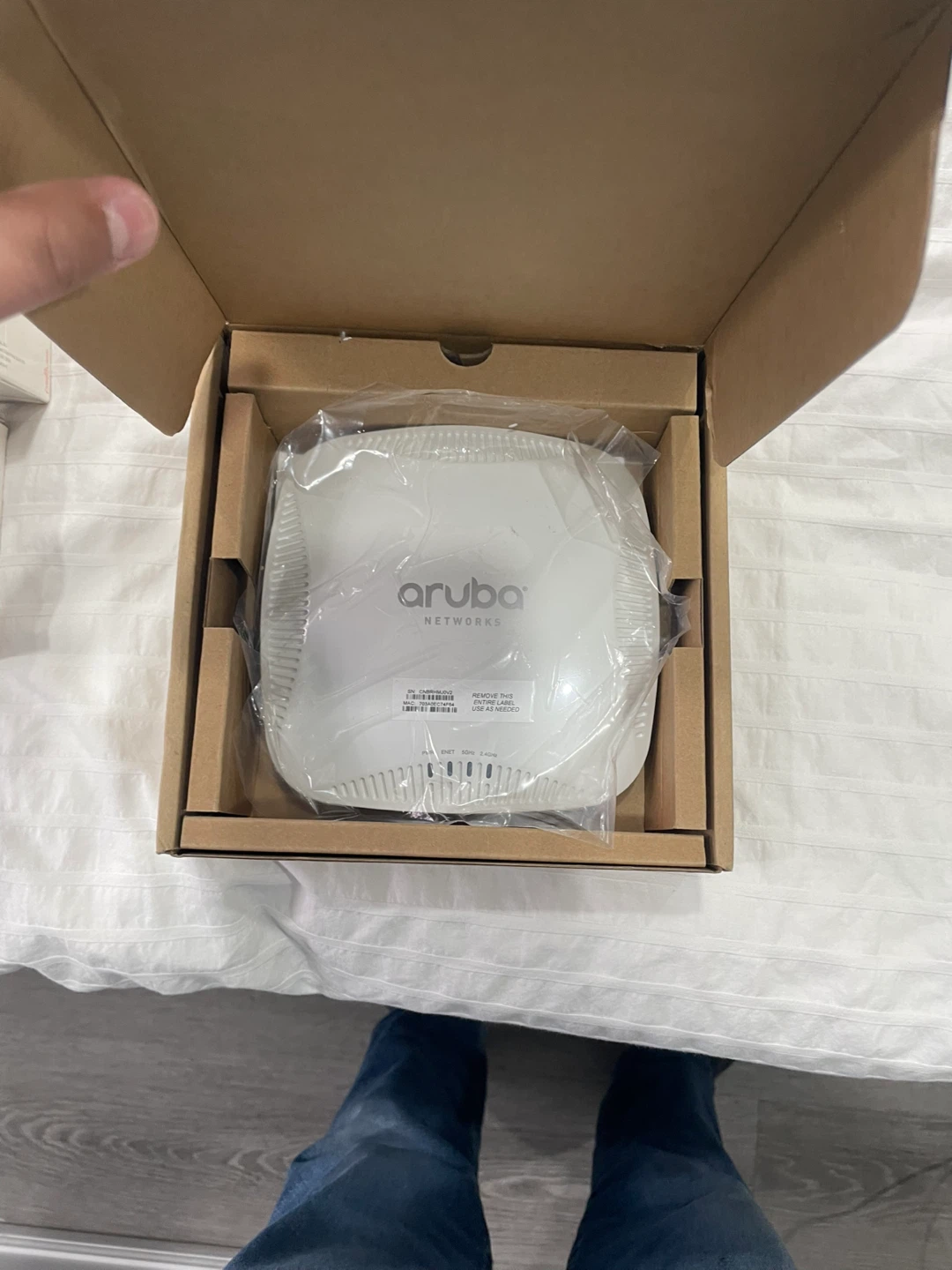 Aruba IAP-205 Wireless Access Point - photo 3