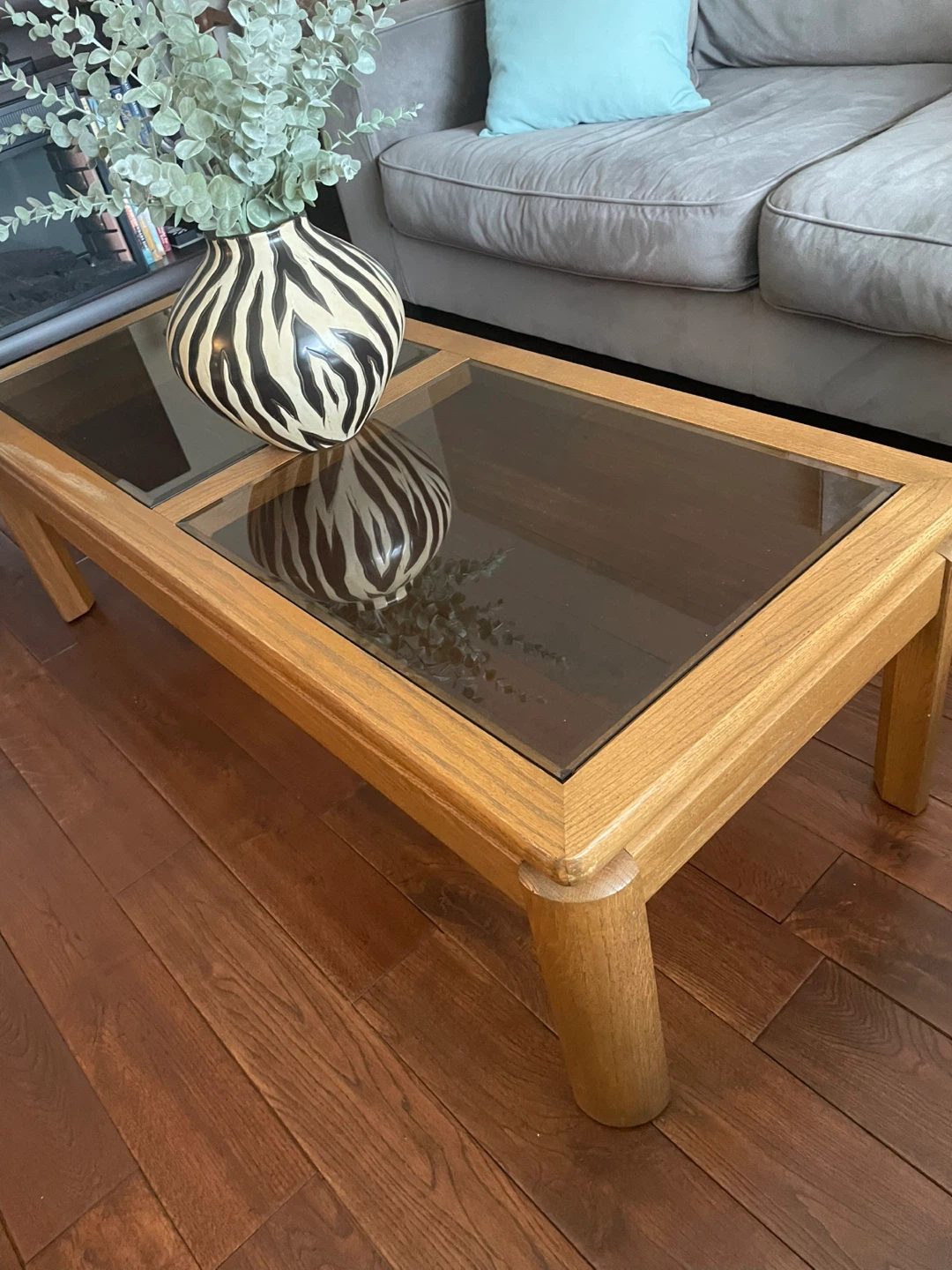 Wood and Glass Coffee Table - photo 2