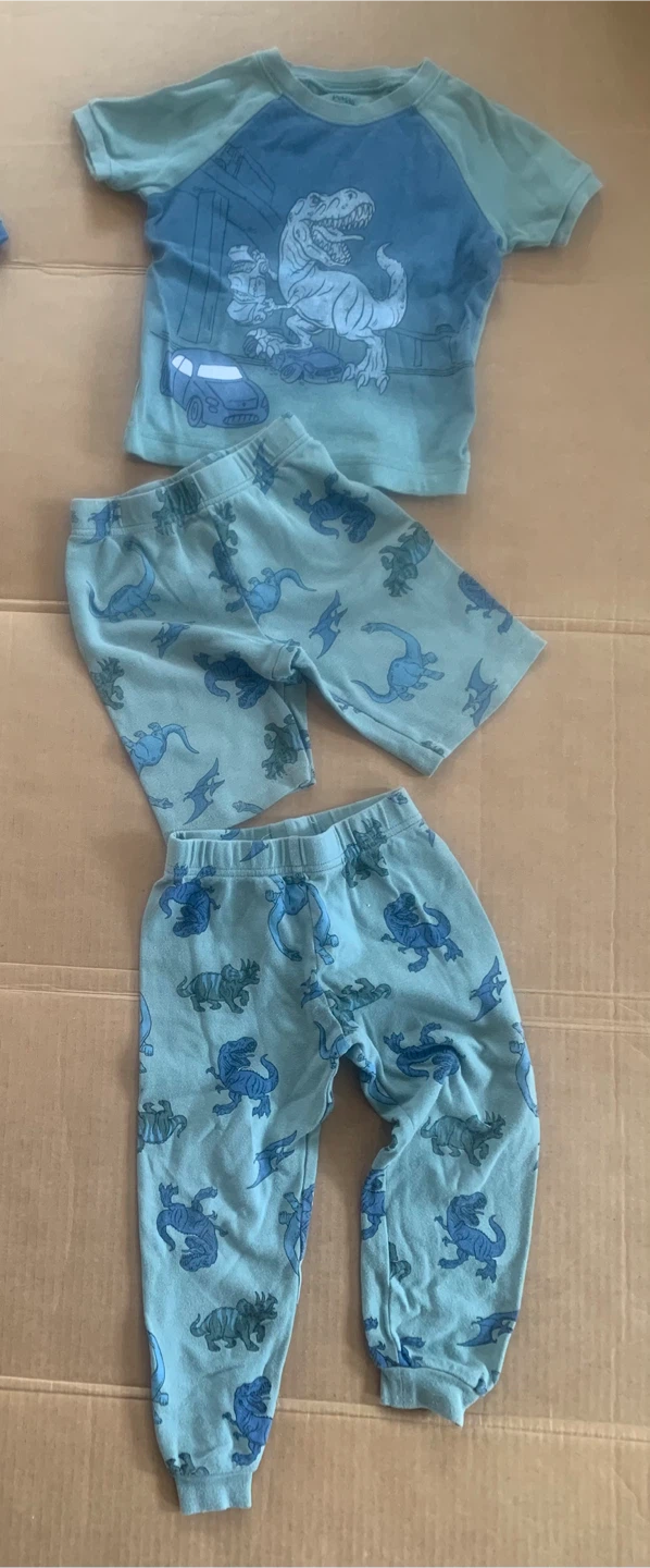 Boys' Clothing Bundle - size 4/5 - photo 3