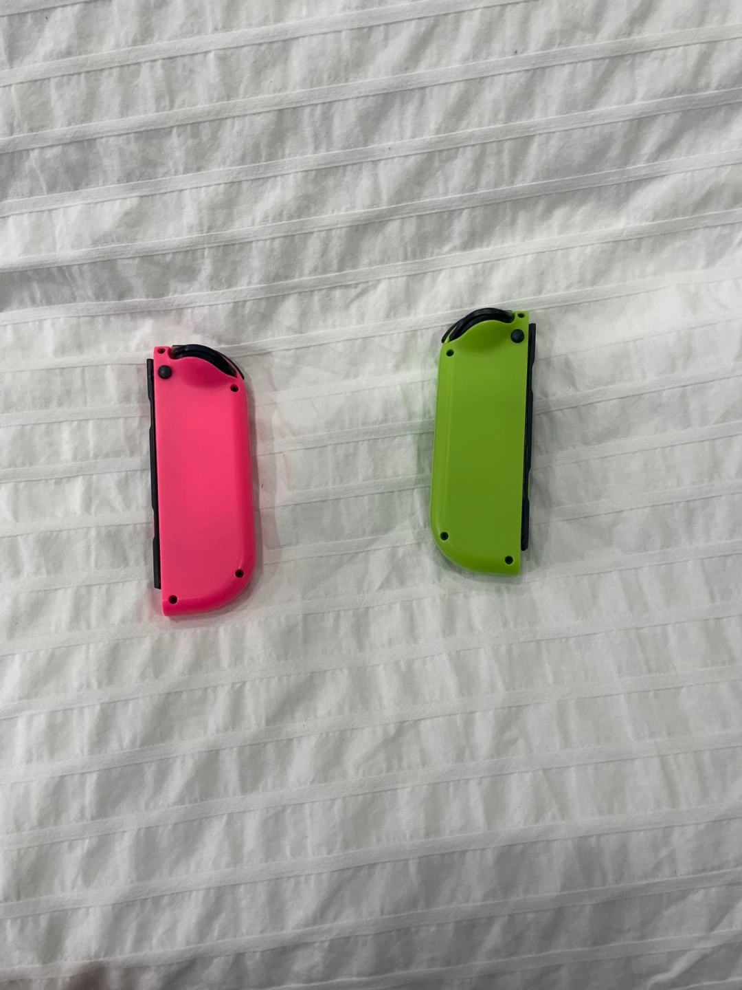 Nintendo switch joy cons pink and green - photo 2