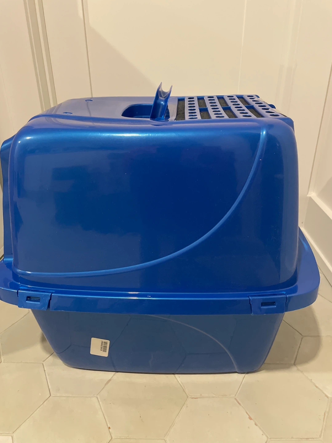 Blue Covered Litter Box with Handle - photo 2