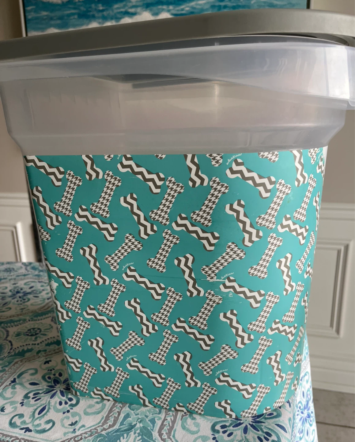 Paw Prints Pet Food Container