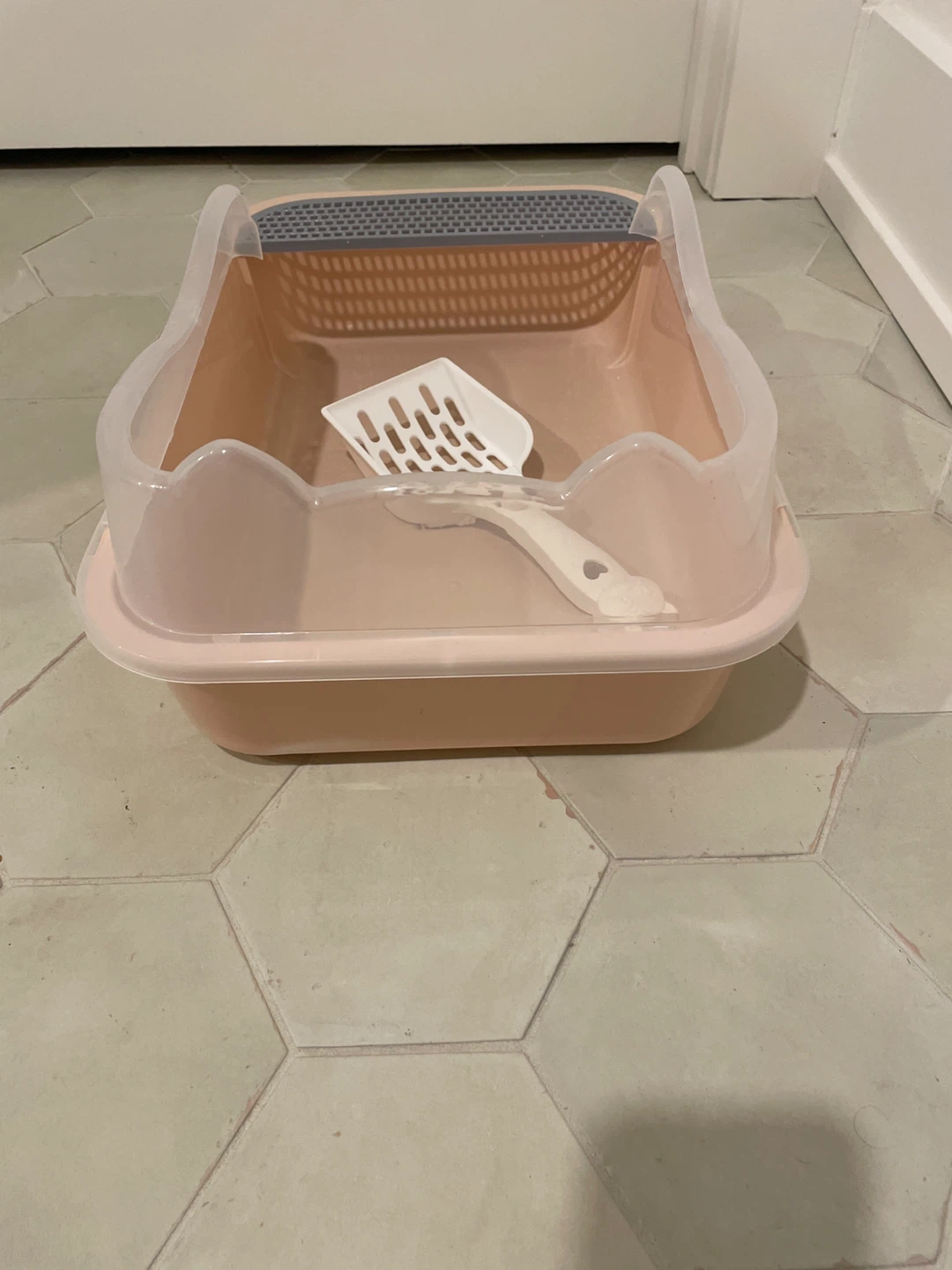 Cat Litter Box with Scoop new - photo 2