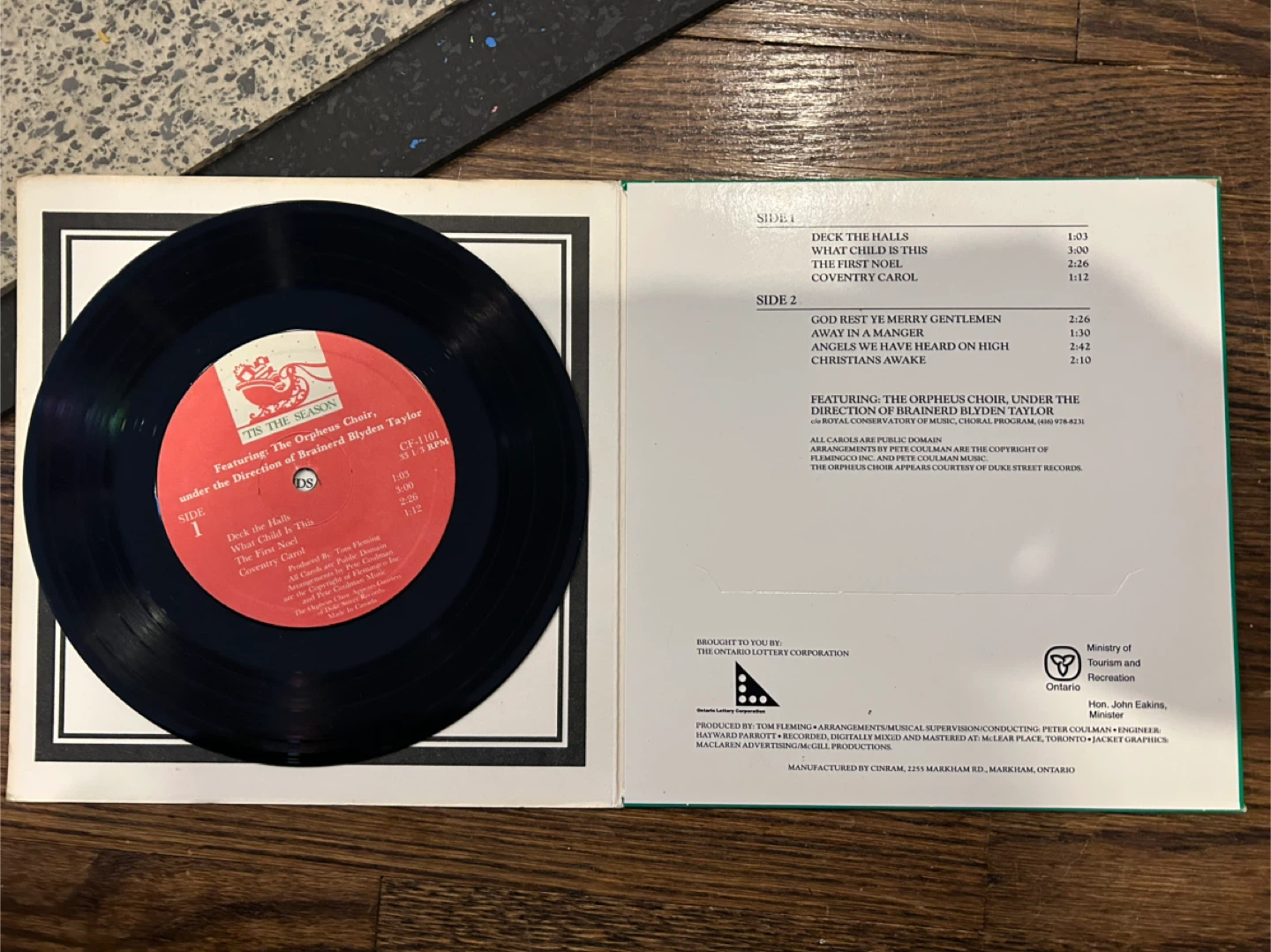 Tis The Season Christmas Vinyl Record - photo 2