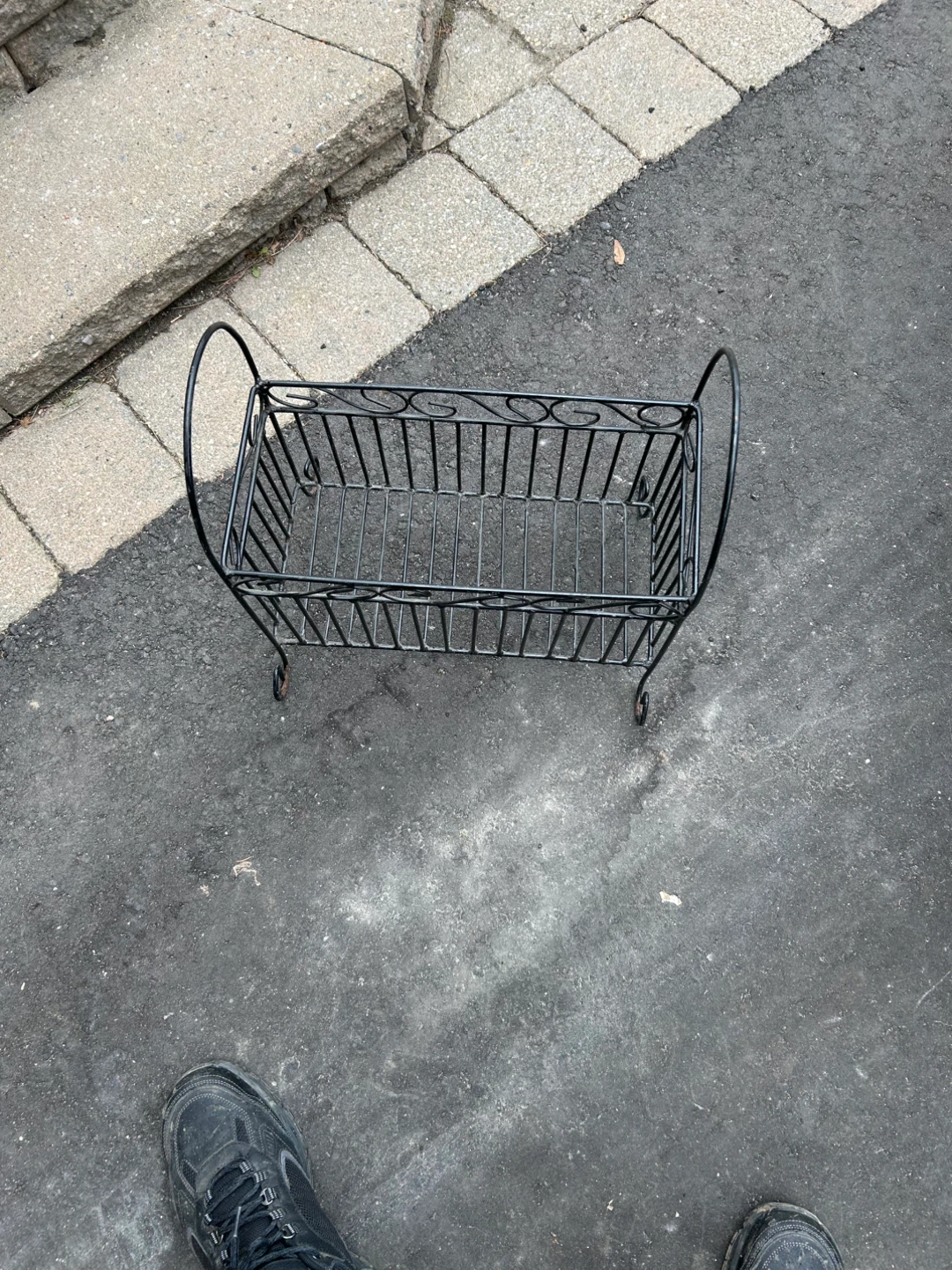 Magazine rack
