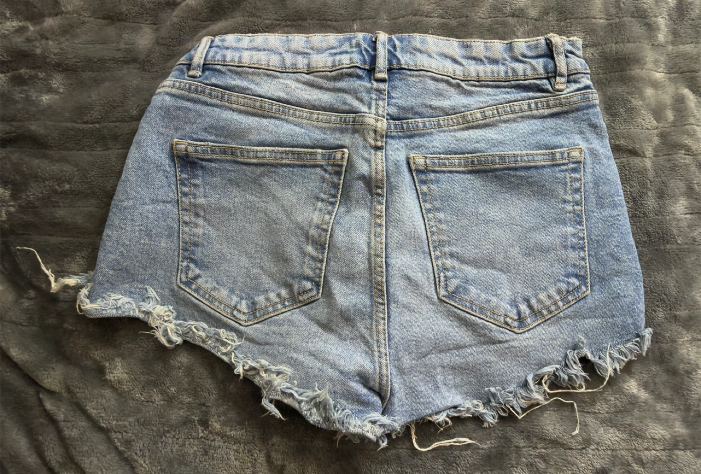 Zara Denim Shorts - photo 2