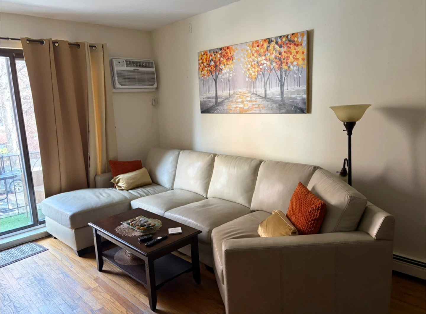 Cream Leather Sectional Sofa - photo 2