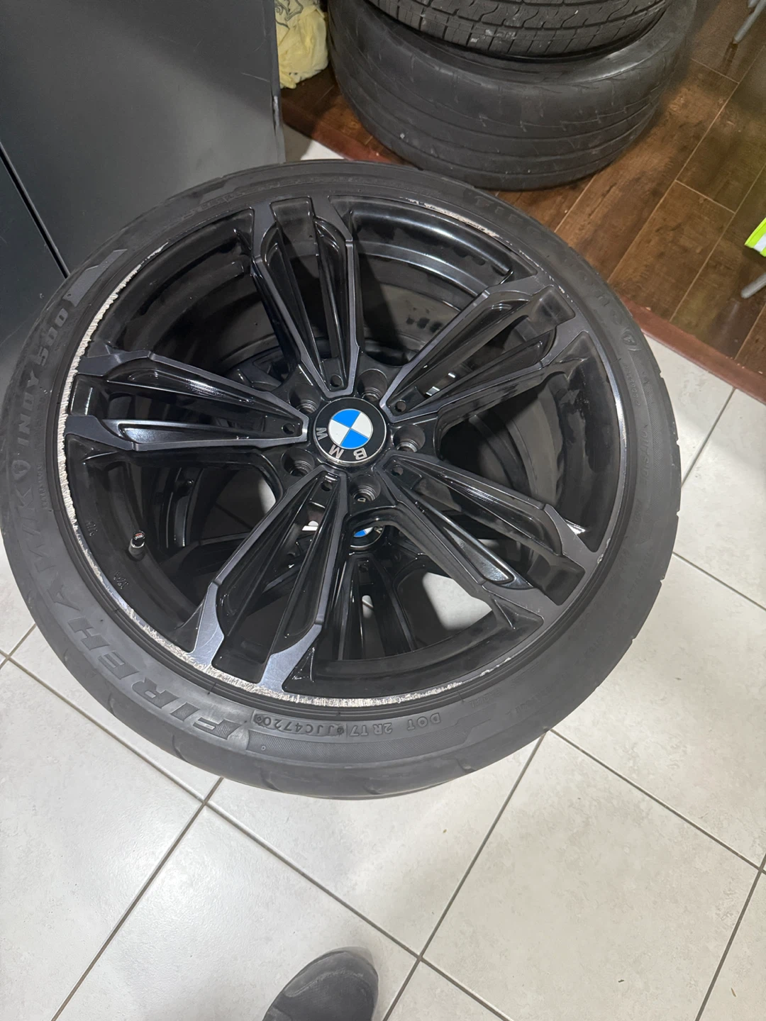 BMW Alloy Wheel Rim with Tire
