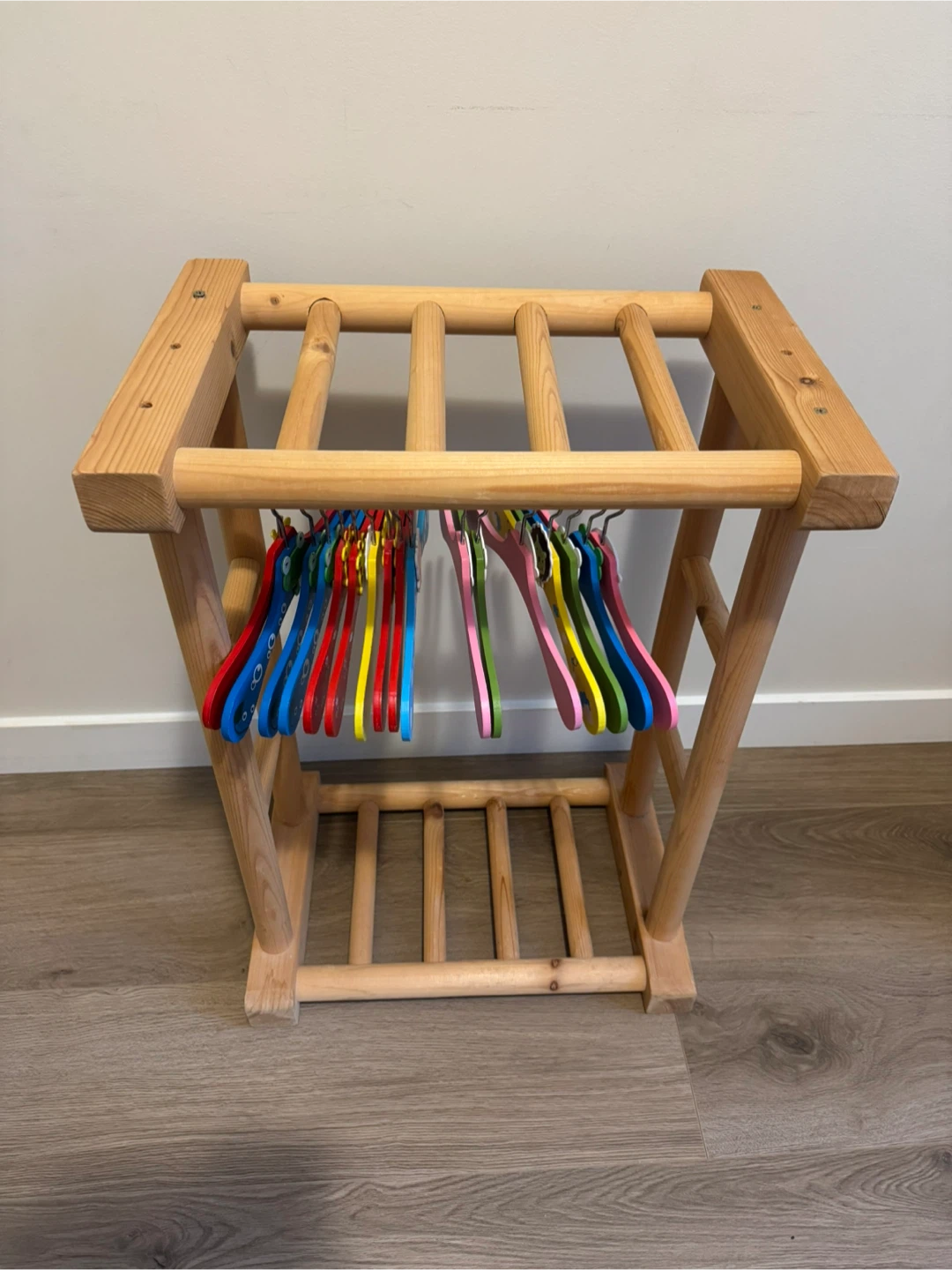 Wooden Clothes Rack with Doll Hangers - photo 2