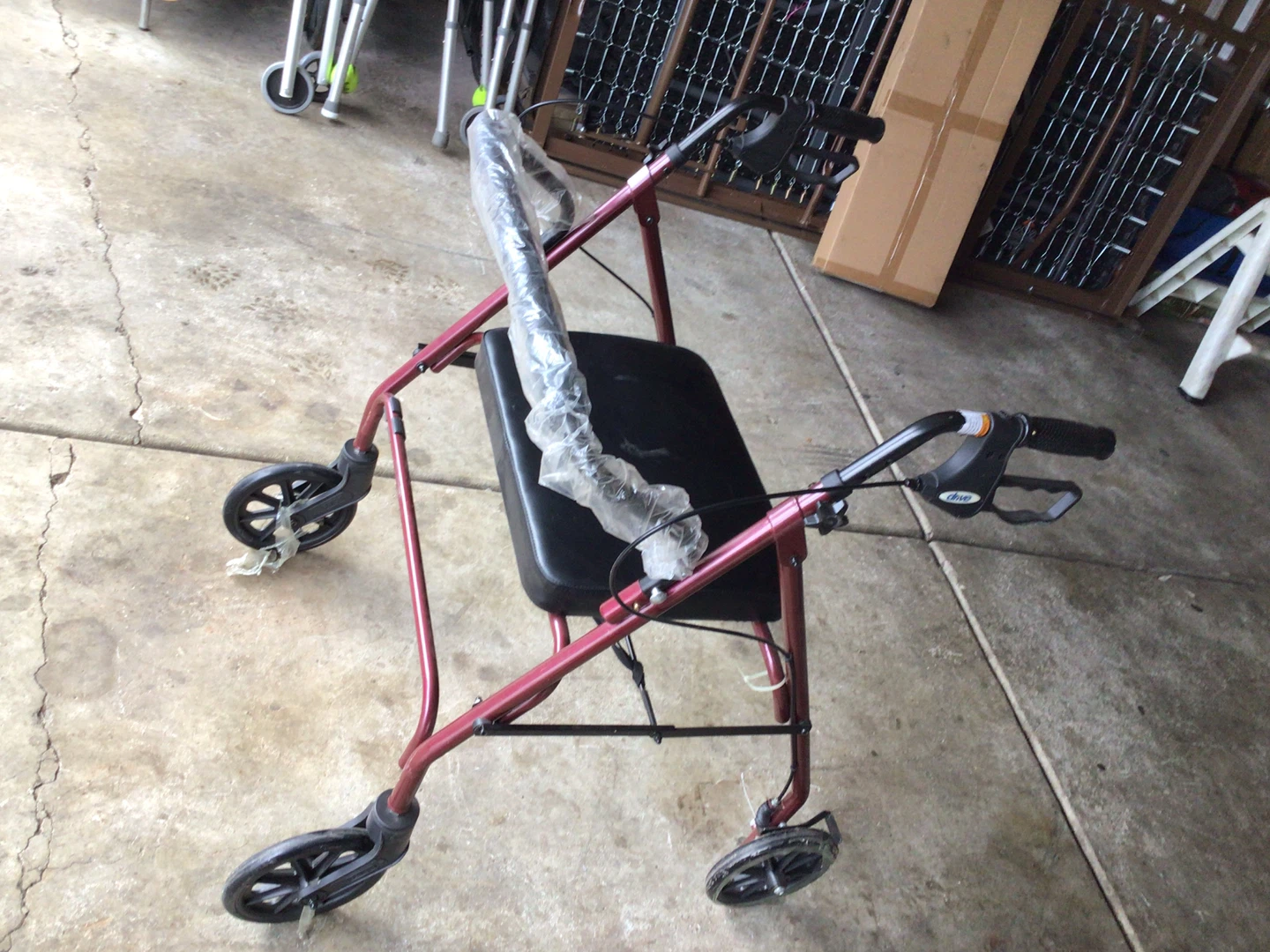 Drive Adult Dual Release Folding Walker w/ 4 Wheels - photo 4