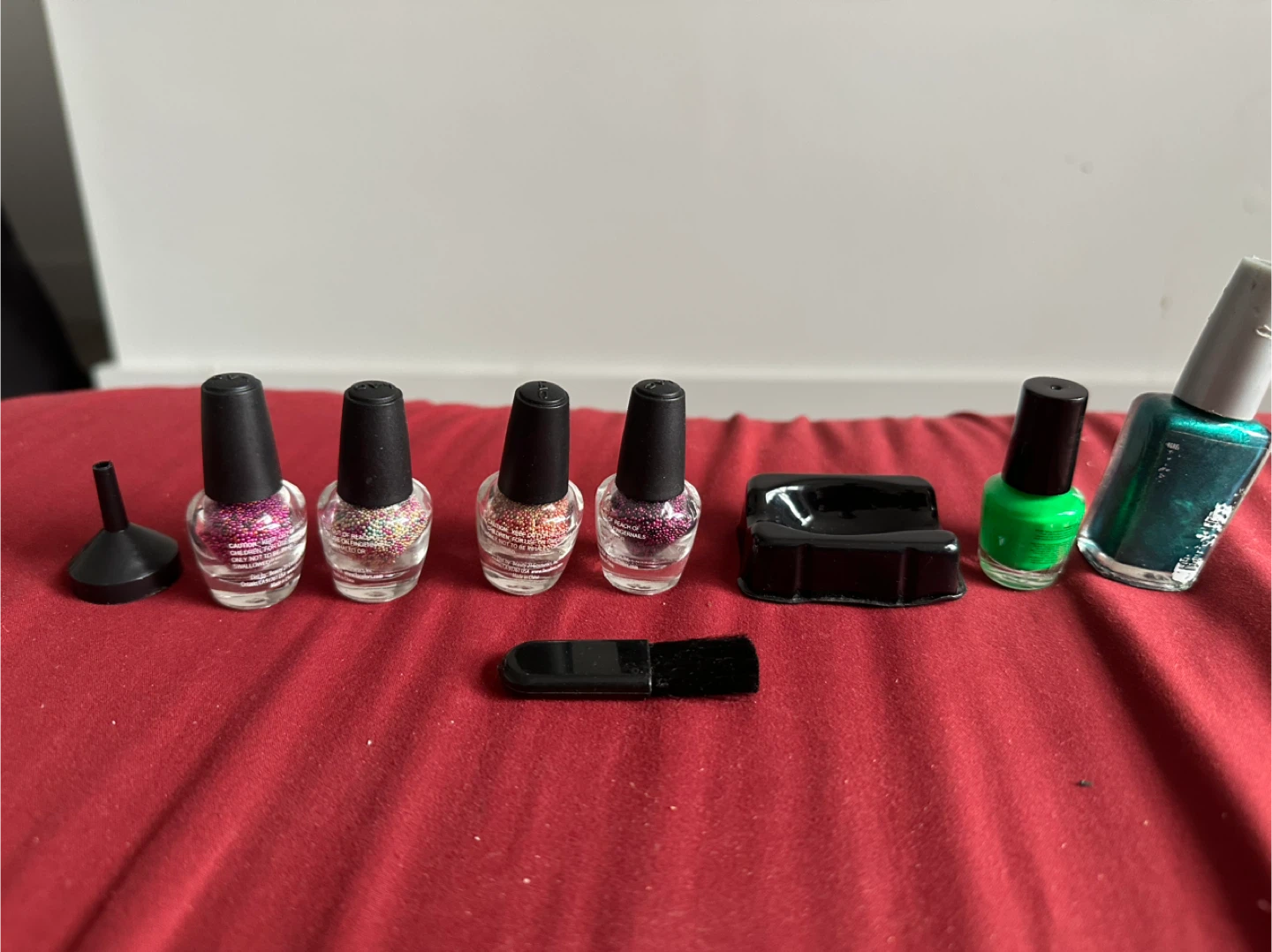 Nail beads