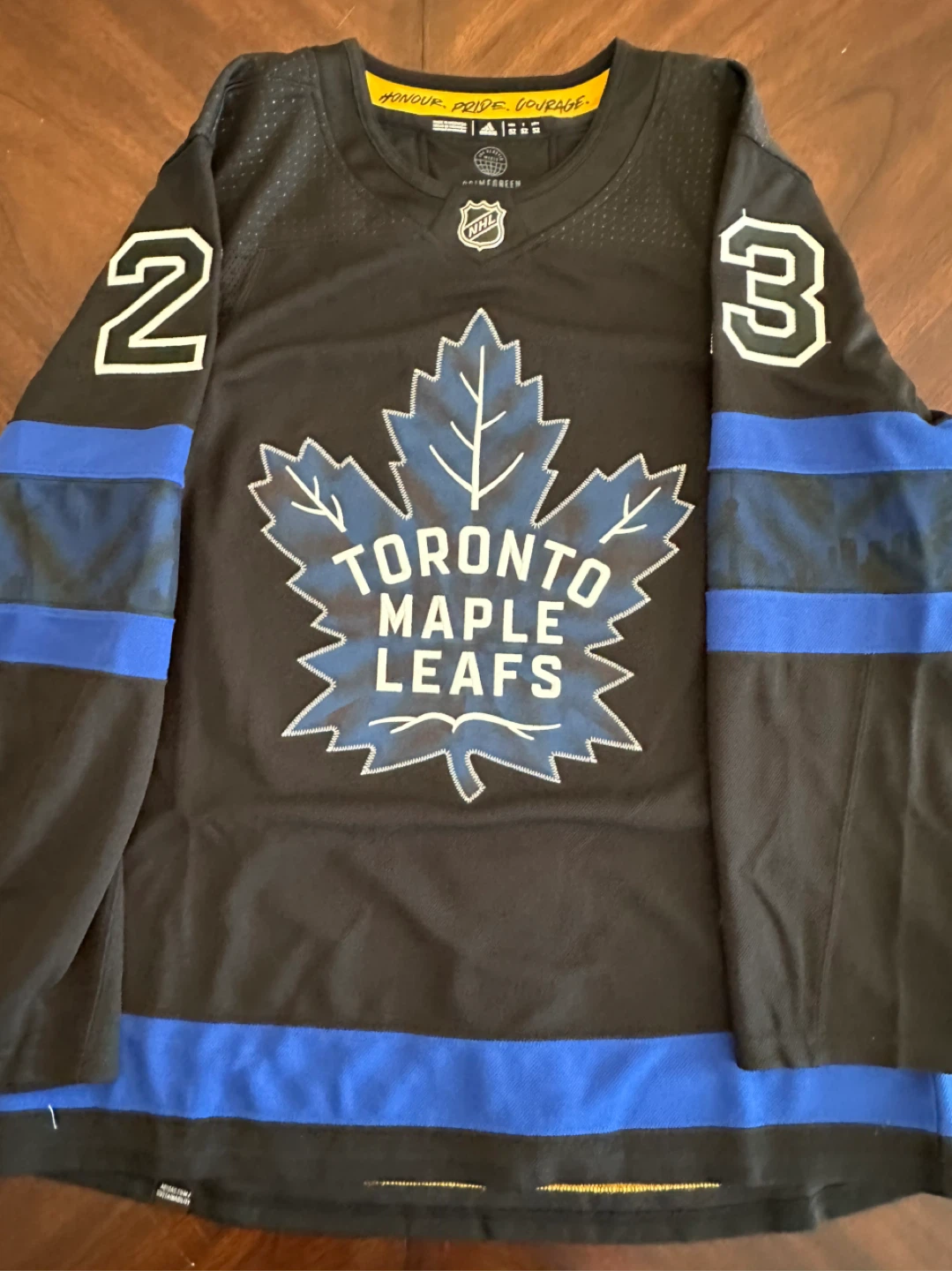 Autographed Adidas Toronto Maple Leafs Knies - photo 2